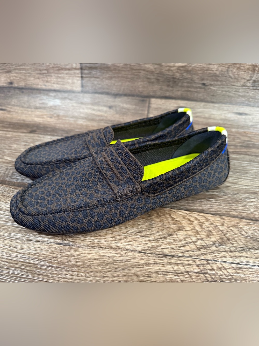 NEW/NO BOX Rothy's The Driver loafers in the Chocolate Spot Leopard SZ 10